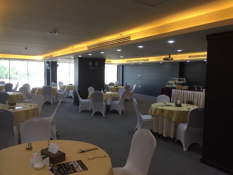 Golden Bujari Hotel El-Huber Dış mekan fotoğraf