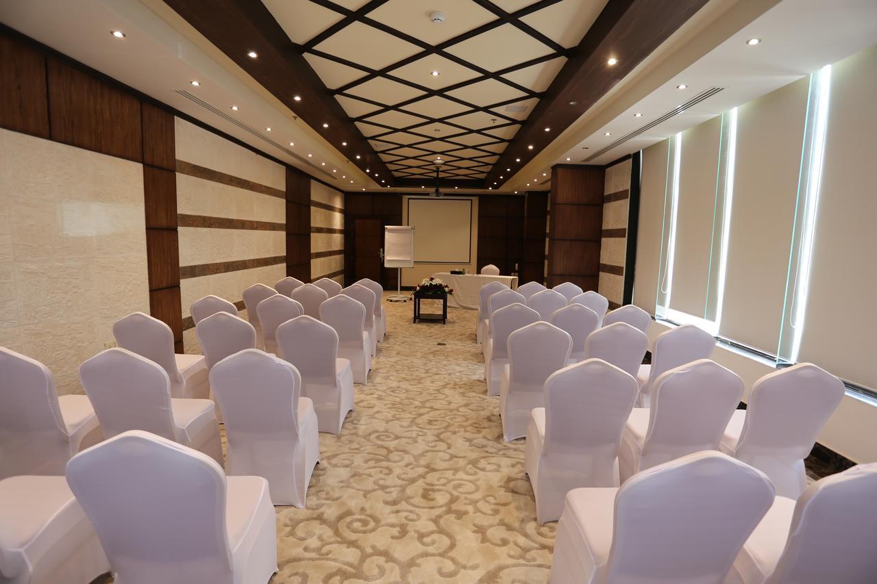 Golden Bujari Hotel El-Huber Dış mekan fotoğraf